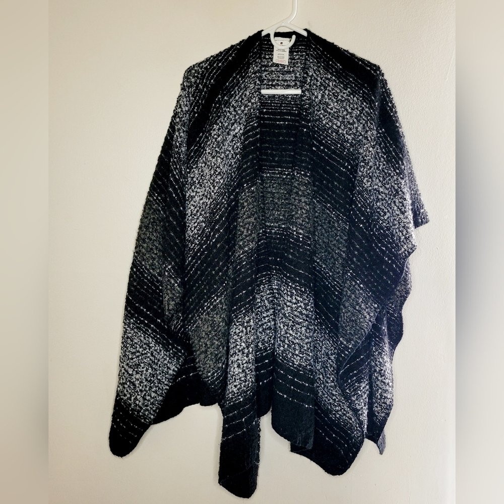 WOOLRICH Wrap Sweater Poncho Shawl Women's One Size Cozy Black Cowboy Western
